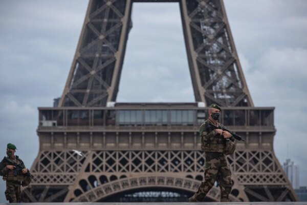 France raises terrorist alert level to maximum