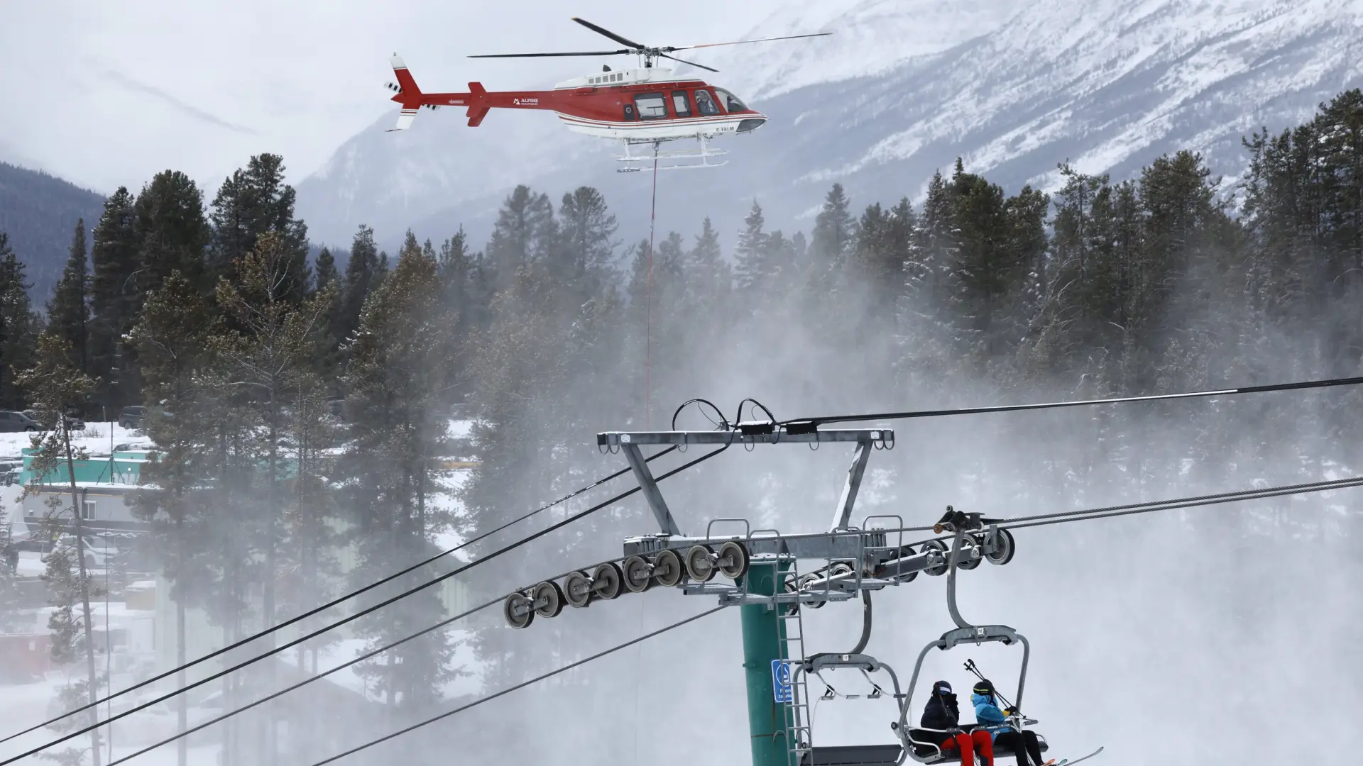 Three dead after an avalanche in Switzerland