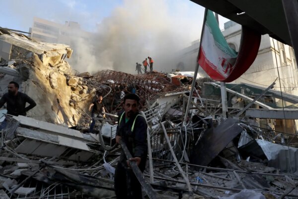 At least eight dead in the attack attributed to Israel against the Iranian consulate in Damascus