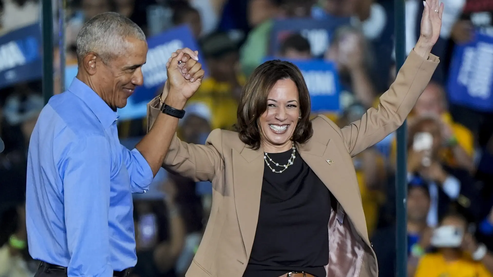 Obama supports Harris at their first rally together in Atlanta and appeals to voters: "Elections are about values"