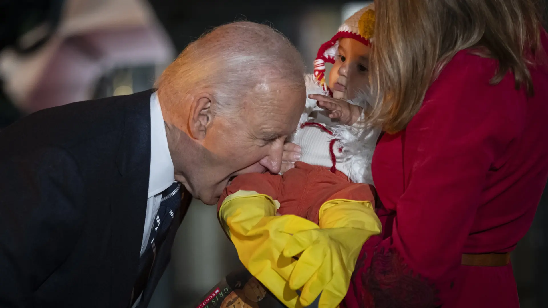 Joe Biden and his wife Jill celebrate their last Halloween at the White House