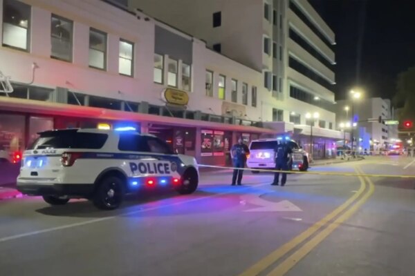 Two dead and six injured in two shootings in downtown Orlando